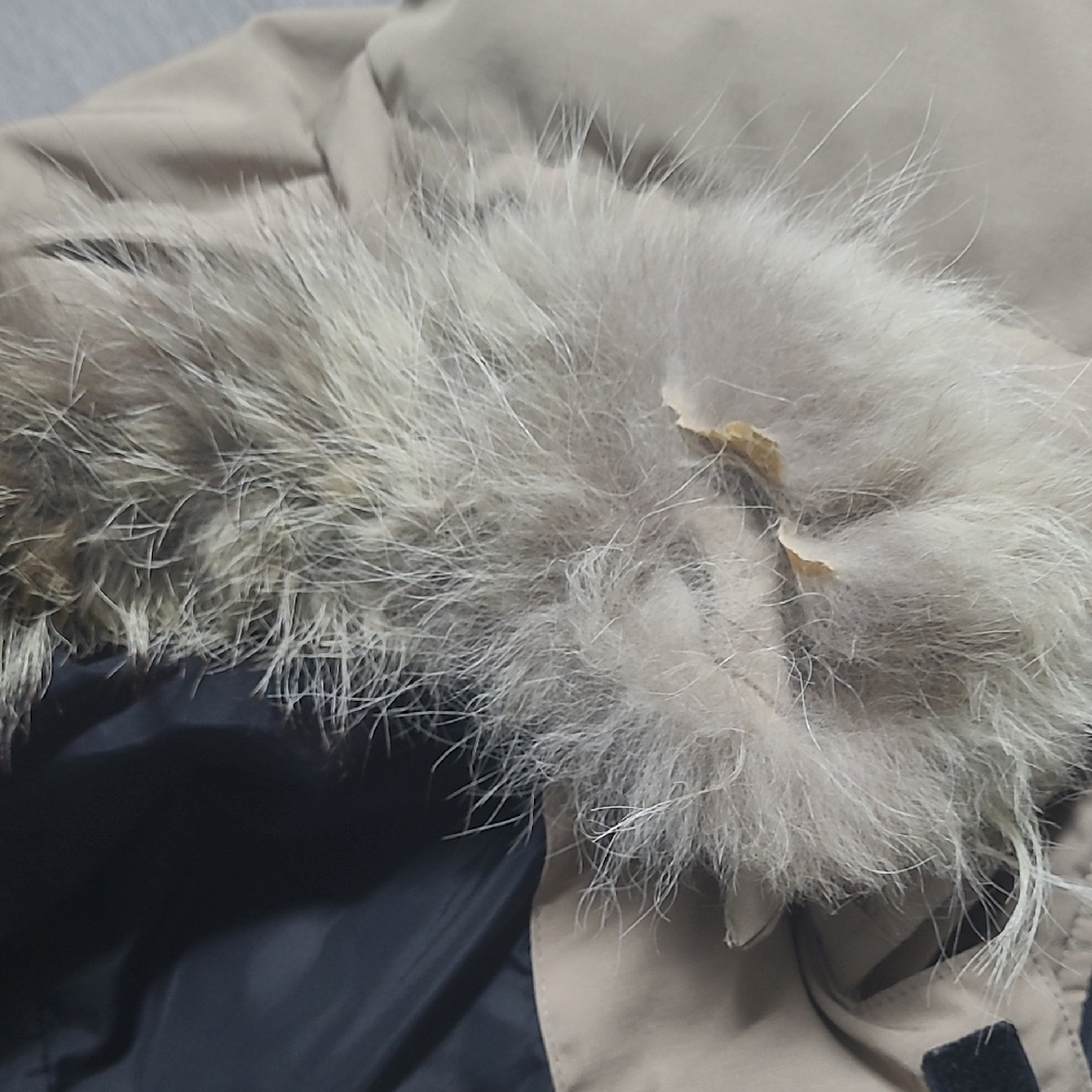 Canada Goose Tan Parka with Fur Trim Style 3035L - Picture 16 of 16